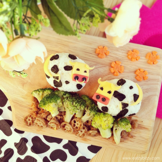 cow bento, moo moo cow bento, cute food, bento, cow onigiri, rice balls, japanese, food art, art, creative food, creativity, lee samantha, samantha lee